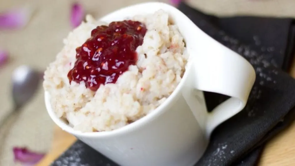 Sutlija&scaron; sa malinama i bijelom čokoladom&nbsp;