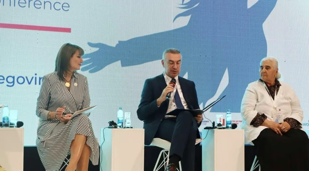 Đeka: Prevazilaženje jaza između međunarodnih obaveza i nacionalne primjene su&scaron;tinsko pitanje