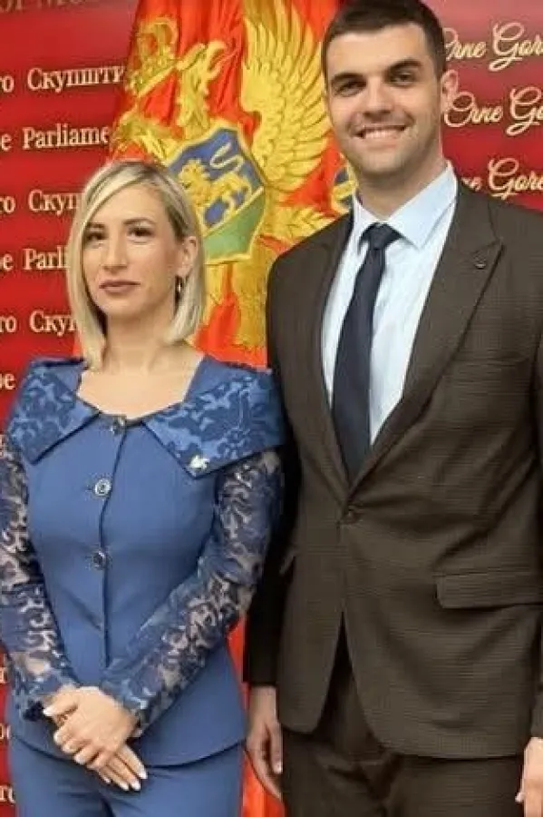Kaluđerović i Božović:&nbsp;Zakon o Fondu rada vraća dostojanstvo radnicima i bri&scaron;e nepravdu