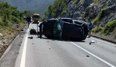 U saobraćajnoj&nbsp;nesreći&nbsp;kod Bogetića poginula žena, mu&scaron;karac te&scaron;ko povrijeđen