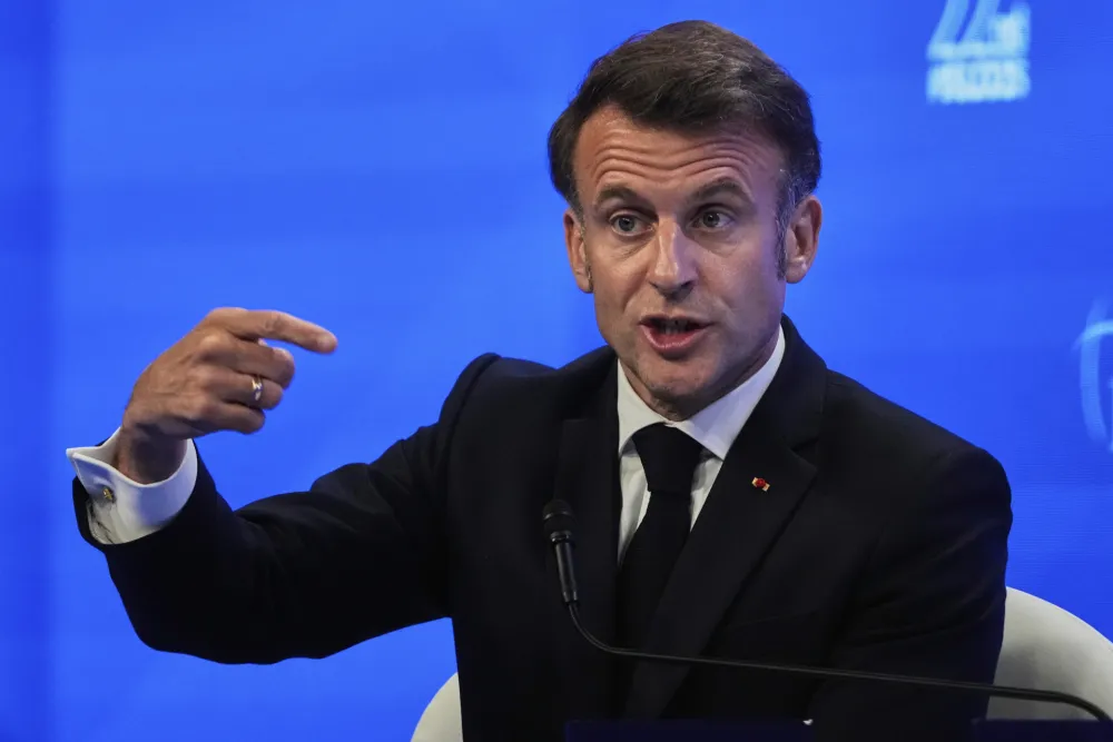 Makron: Ne možemo živjeti u svijetu u kojem Iran posjeduje nuklearno oružje