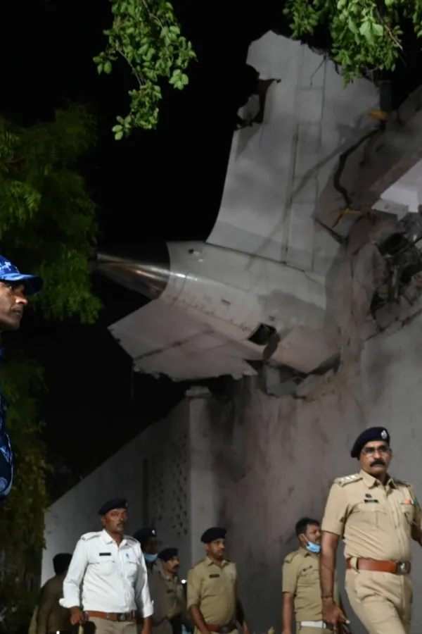 (FOTO) Broj poginulih u padu indijskog aviona porastao na 270