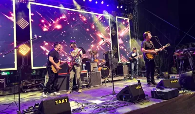 (VIDEO) Nik&scaron;ić: Momčilo Bajagić Bajaga otvorio festivalsko ljeto u Nik&scaron;iću