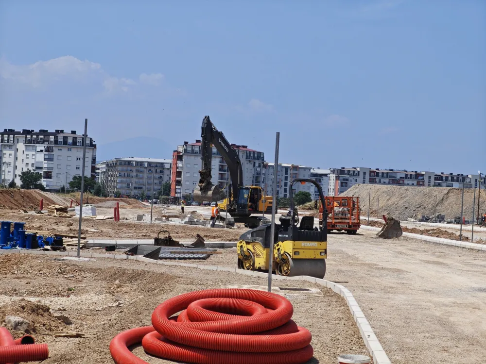 (VIDEO) Rokovi za rekonstrukcije saobraćajnica na Starom aerodromu probijeni za po mjesec i po dana
