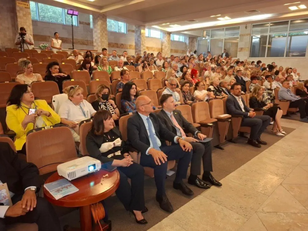 &Scaron;imun: Nijedno dijete ne smije biti uskraćeno za savremenu zdravstvenu za&scaron;titu