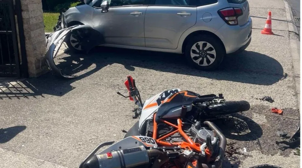 Bijelo Polje: U udesu te&scaron;ko povrijeđen motociklista