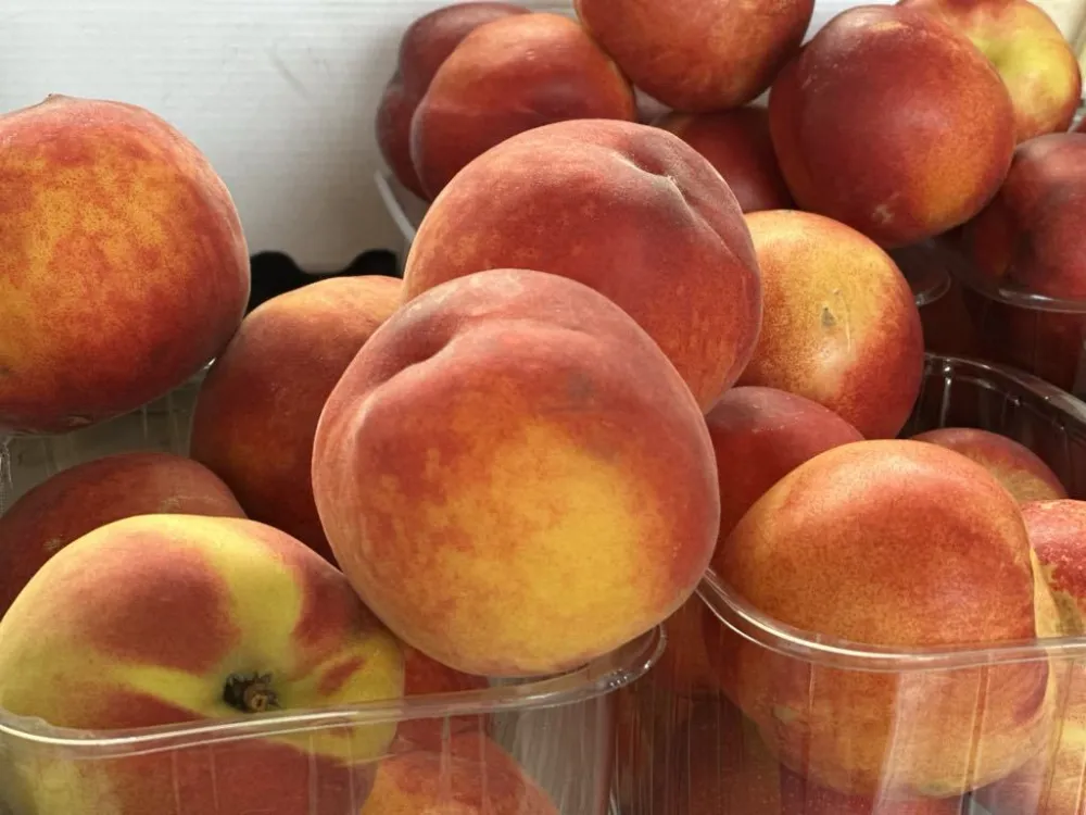 Breskve prodaju za sedam eura