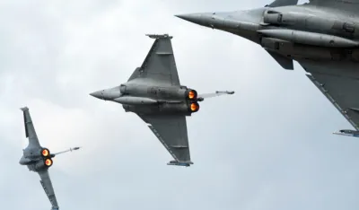 Srbija se zadužuje 1,9 milijardi eura za kupovinu borbenih aviona "rafal"