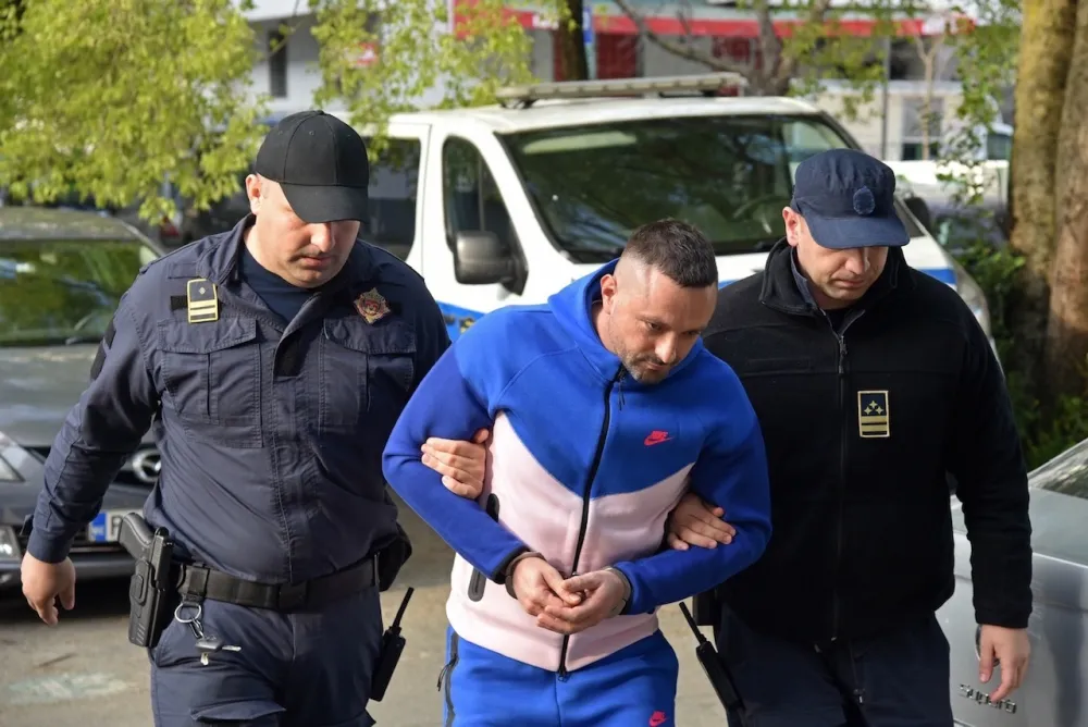 Sprovođenjem pisanih dokaza nastavljeno suđenje Medenici i grupi