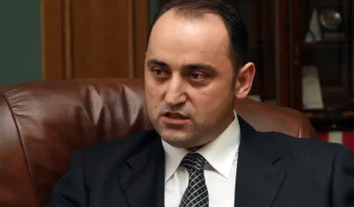 Perović: Ni na koji način nisam povezan sa "crnim trojkama"