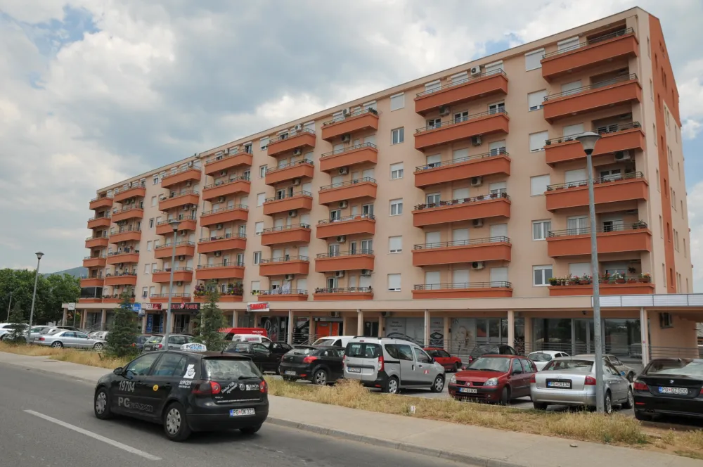 Pripadnicima vojske treba da daju skoro dva miliona