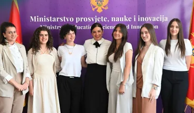 U Ministarstvu prosvjete upriličen prijem za dobitnice stipendija Ujedinjenih svjetskih koledža
