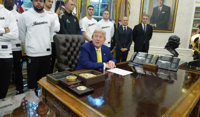 Tramp ugostio igrače Juventusa: Pričao o napadu na Iran, pa ih &scaron;okirao pitanjem