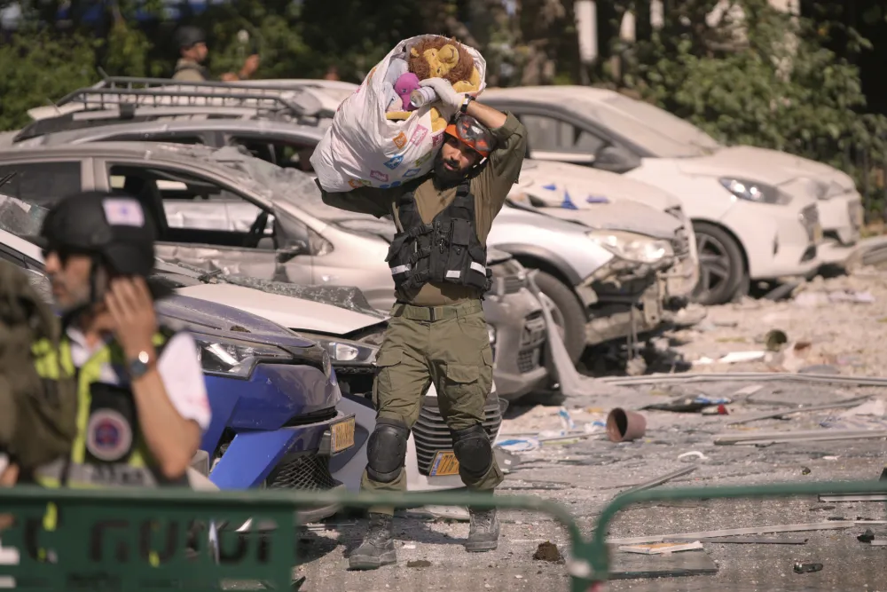 Države regiona evakui&scaron;u ambasade iz Izraela i Irana