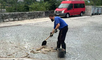 Agencija za izgradnju: U Staroj varo&scaron;i se mije&scaron;aju&nbsp;fekalna i atmosferska kanalizacija zbog divljih priključaka
