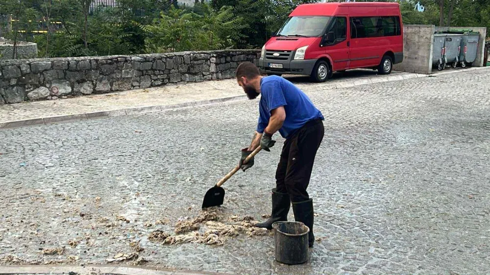 Agencija za izgradnju: U Staroj varo&scaron;i se mije&scaron;aju&nbsp;fekalna i atmosferska kanalizacija zbog divljih priključaka