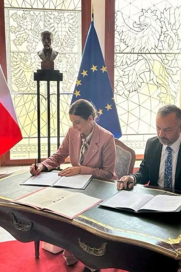 Jak&scaron;ić Stojanović u posjeti Če&scaron;koj