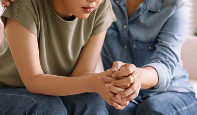 Iznenadna slabost u rukama i otežani govor mogu ukazivati na ozbiljan zdravstveni problem