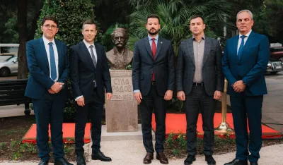 Milatović: Dok god se sjeća ličnosti poput Sule Radova - Crna Gora neće izgubiti svoj put