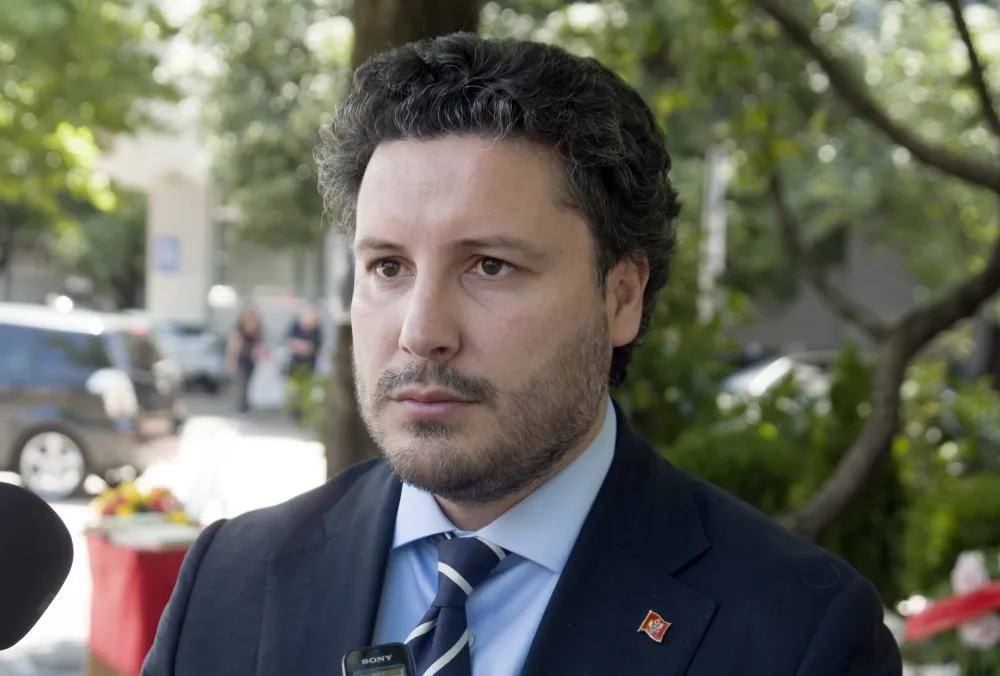 Abazović: Jedina smo brana da naredni izbori ne budu novi referendum, a Crna Gora blokovski ponovo podijeli