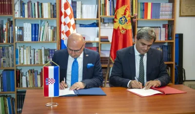 Vlada poklonila Hrvatima Dom kulture; Ibrahimović:&nbsp;&nbsp;Crna&nbsp;Gora gradi i njeguje povjerenje i partnerstvo sa susjedima