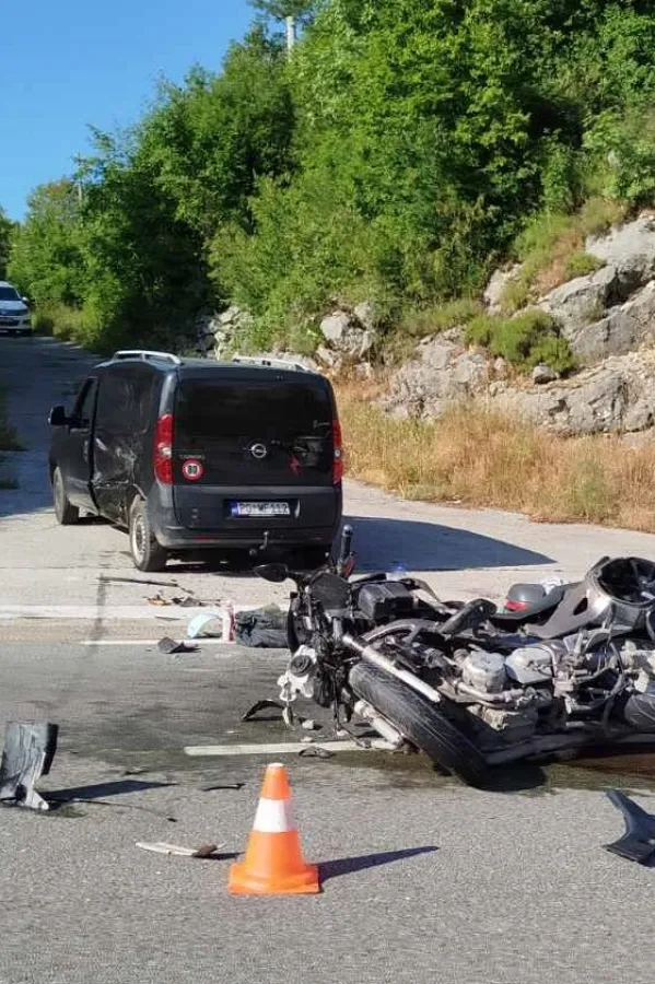 Udes na putu Podgorica-Cetinje, ima povrijeđenih