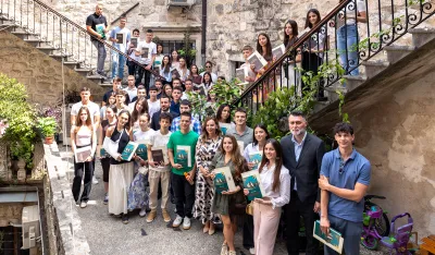 Svečani prijem u Kotoru za posvećene i izvrsne: Znanje 64 đaka krunisano diplomom "Luča"