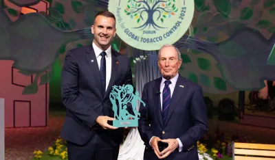 Milojku Spajiću uručena nagrada Blumberg fondacije