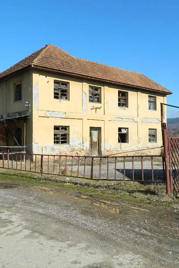 Stara ciglana poru&scaron;ena do temelja, od nove ni pomena nema