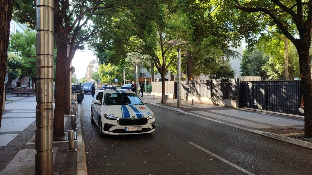 (VIDEO) Specijalci kod Vi&scaron;eg suda: Izmje&scaron;taju deponovanu drogu koja je služila kao dokaz