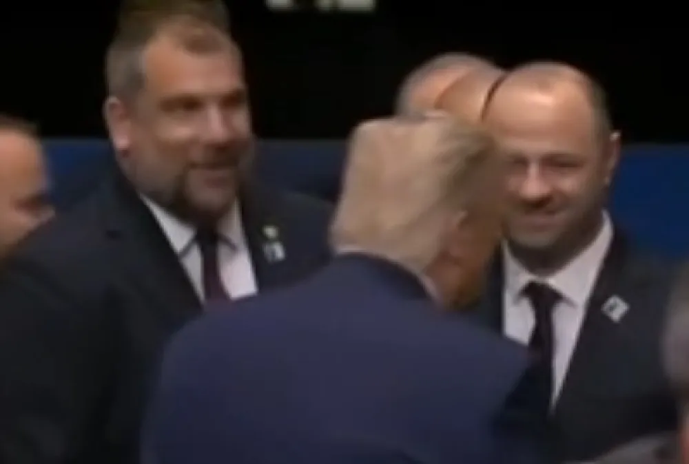 NATO Samit: Obavezali se da ulažu 5 odsto BDP-a u odbranu, Krapović se sreo sa Trampom