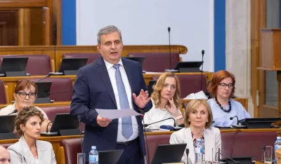 Министар Радуновић јуче у парламенту са сарадницама