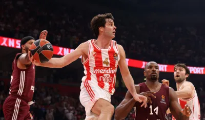 Milo&scaron; Teodosić