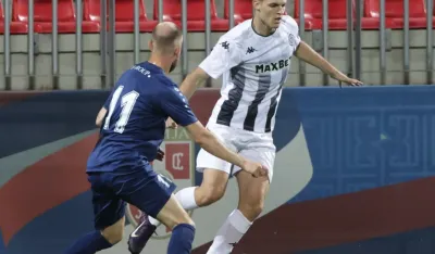 Kostić debitovao za Partizan