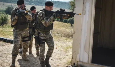 Pripadnici Vojske Crne Gore na vježbi "Platinasti vuk 25" u Srbiji