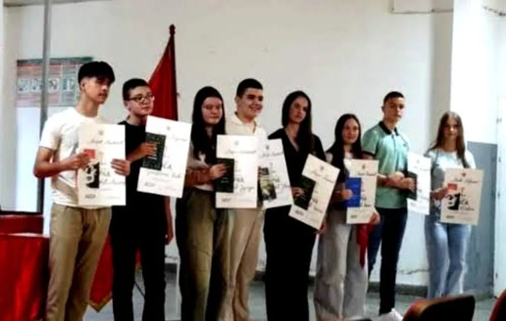 Svečanost u bjelopoljskoj O&Scaron; "Marko Miljanov'': Znanje je svjetlost, lučono&scaron;e su oni koji je nose