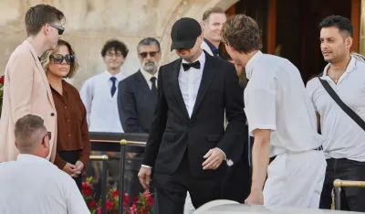 Dikaprija ismijali na mrežama: "Skini tu kapu, ovdje se ne prodaju vir&scaron;le"