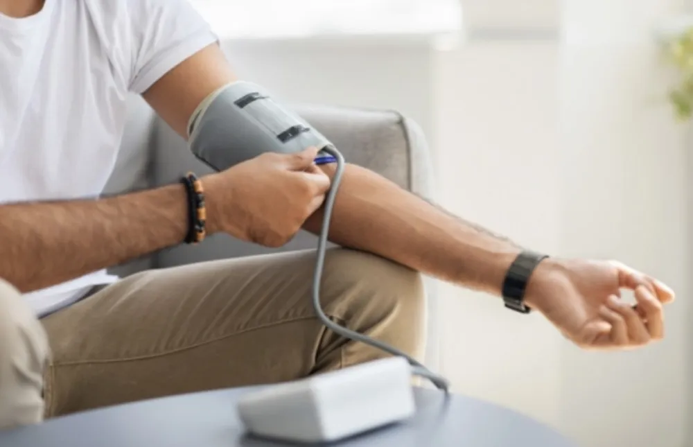 Jedna namirnica koju svi imamo kod kuće može sniziti pritisak