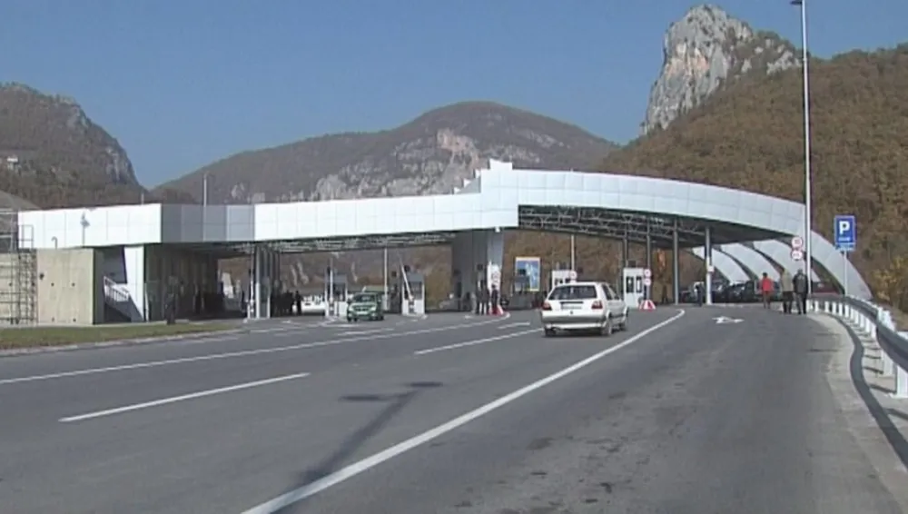 Ruski državljanin osumnjičen da je falsifikovao vozačku dozvolu