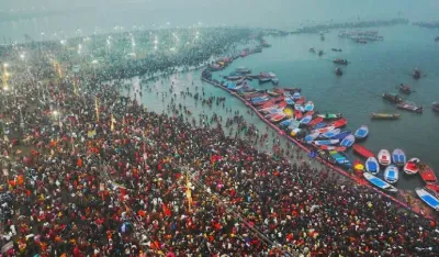 Tri osobe poginule, vi&scaron;e od 10 povređenih u stampedu na Hindu festivalu u Indiji