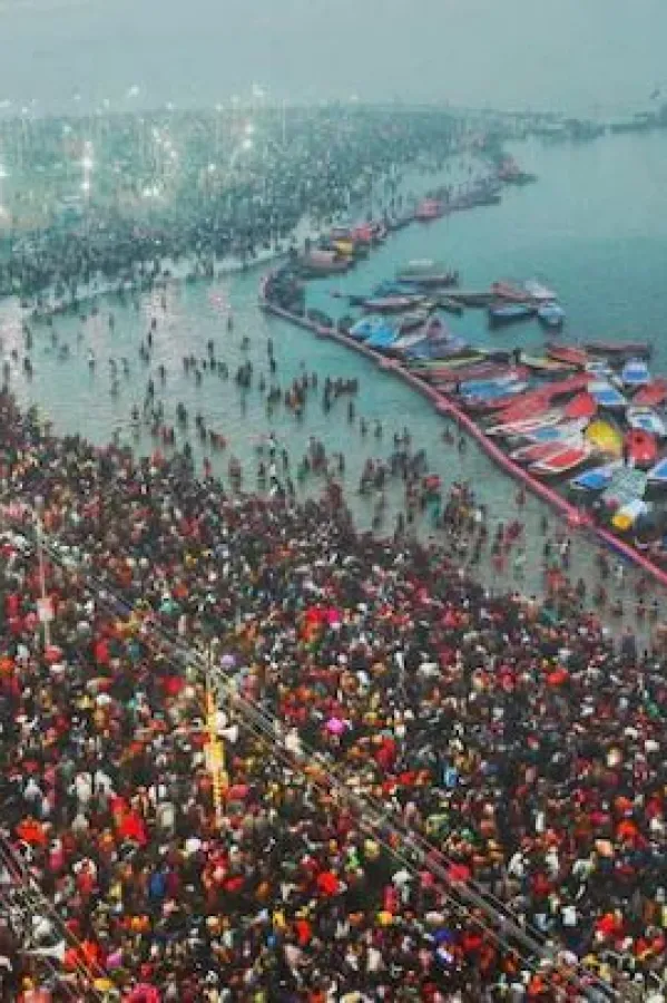 Tri osobe poginule, vi&scaron;e od 10 povređenih u stampedu na Hindu festivalu u Indiji