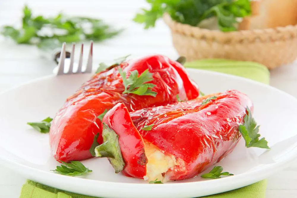 Paprike punjene sirom su odličan ljetnji obrok