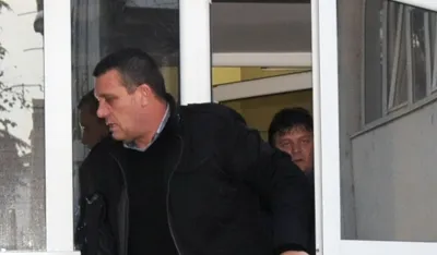 Četiri službenika UP&nbsp;među okrivljenima za &scaron;verc cigareta: Policajce&nbsp;odala&nbsp;skaj prepiska