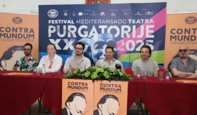 Omaž snovima i pozori&scaron;tu