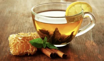 Tri čaja koja je najbolje piti ujutru za detosiktaciju