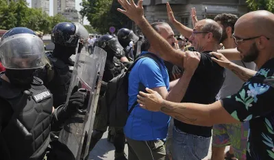 Beograd: Povremene blokade puteva na poziv studenata
