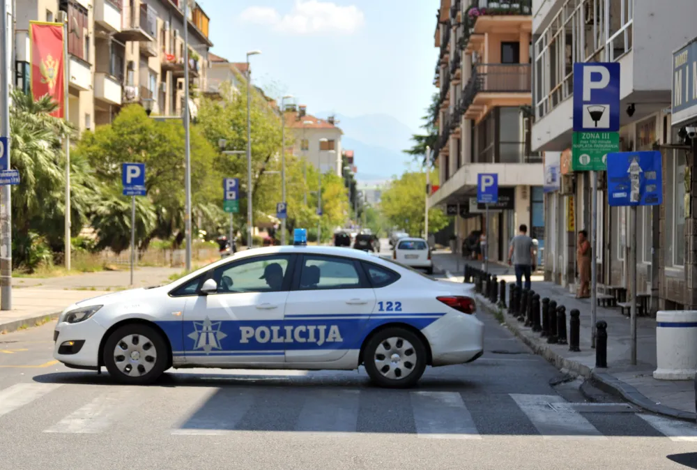 Za 24 sata 27 saobraćajnih nezgoda, poginula jedna osoba