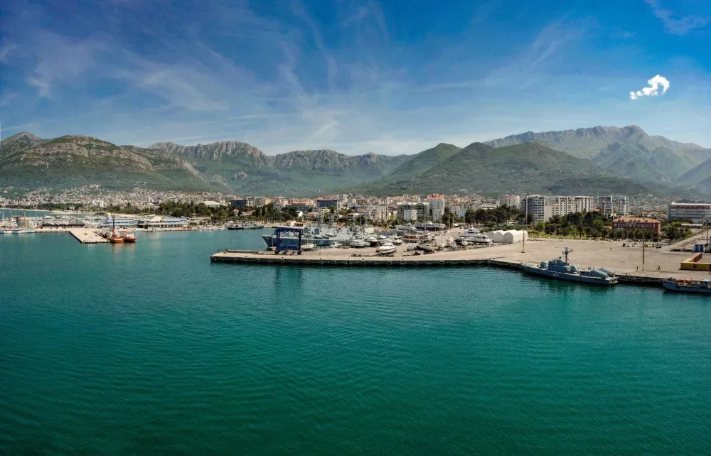 Sindikati kompanije "Luka Bar": Država da ispuni obećanje i pruži pomoć