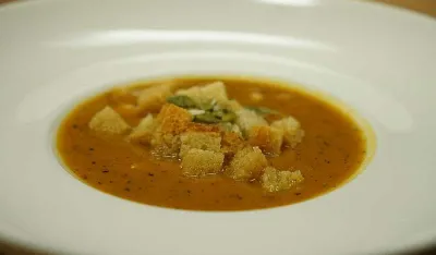 Napravite ukusnu krem juhu od batata i mesa