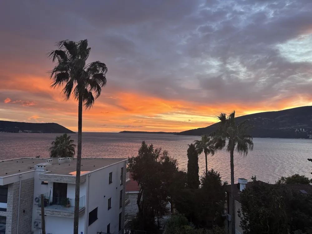 Turistička posjeta u junu u Herceg Novom bolja preko deset odsto